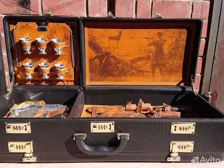 Подарочный набор, кожаный чемодан