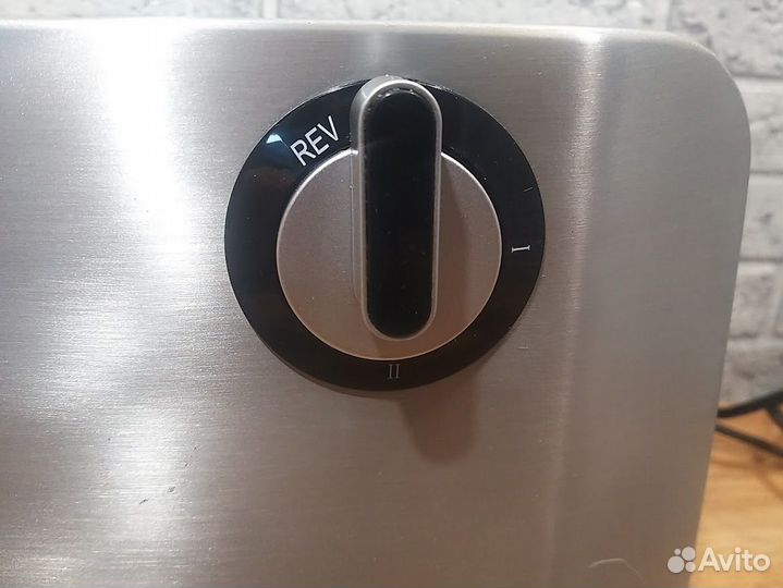 Мясорубка Ligrell LMG-3022S