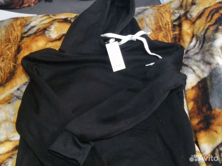 Спортивная куртка мужская новая