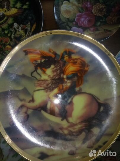 Тарелка декоративная настенная