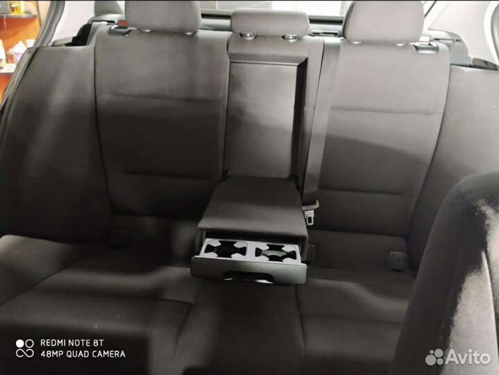Заднии складной диван бмв е90