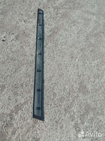 Nissan x-trail t32 левый передний молдинг двери