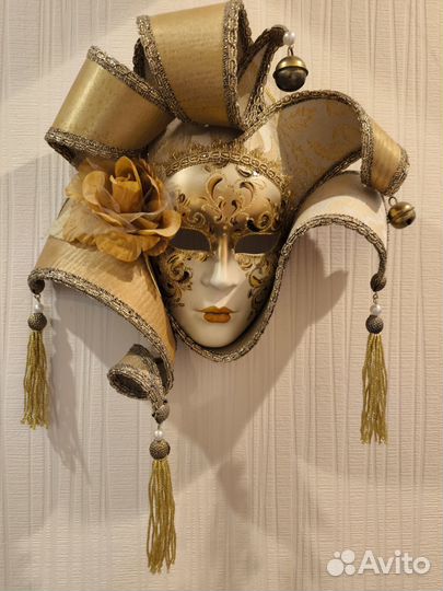 Венецианская маска