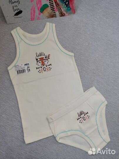 Комплект на девочку маечка+ трусики 122/128