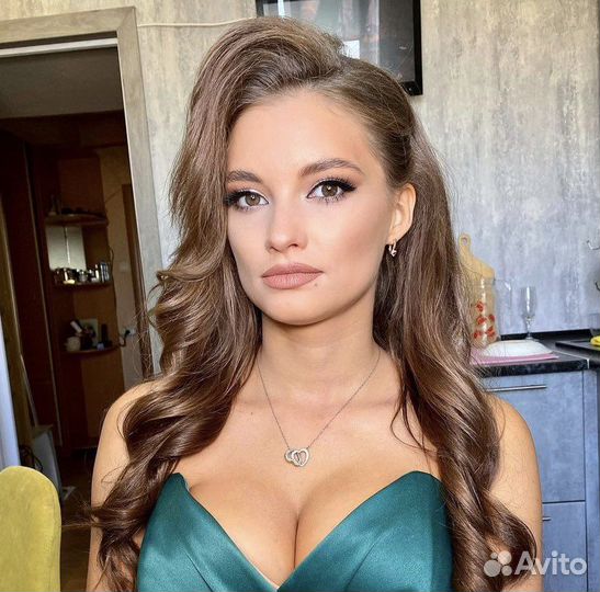 Визажист и мастер по прическам