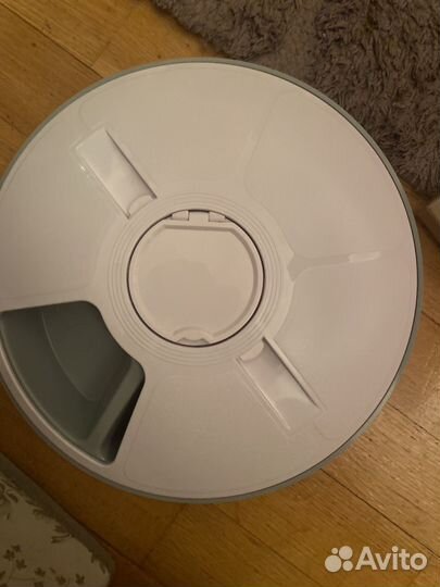 Умная кормушка для собак и кошек