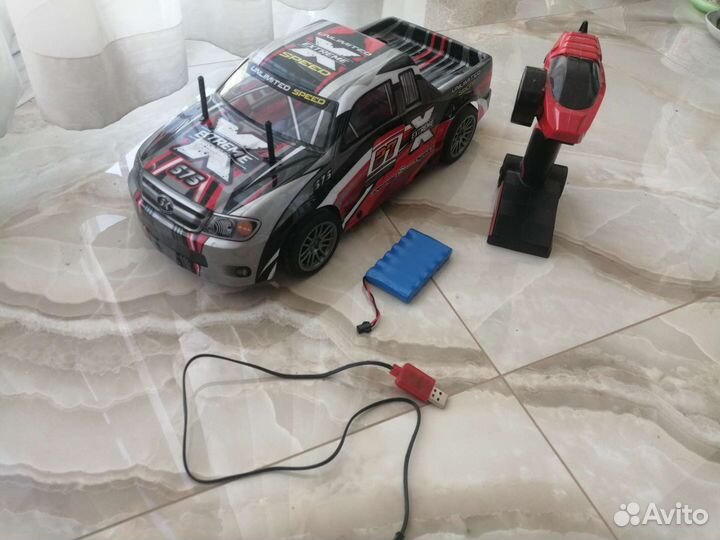 Радиоуправляемая машина