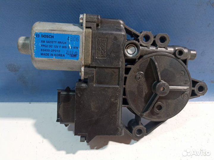 Моторчик стеклоподъемника задний левый Kia Sorento