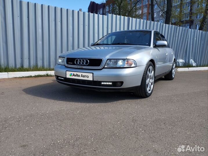 Audi A4 1.8 AT, 2001, 259 000 км