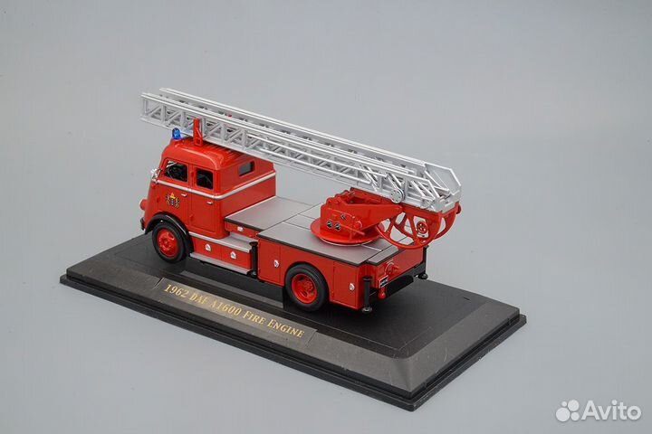 Сборная модель автомобиля Lucky Toys 43016