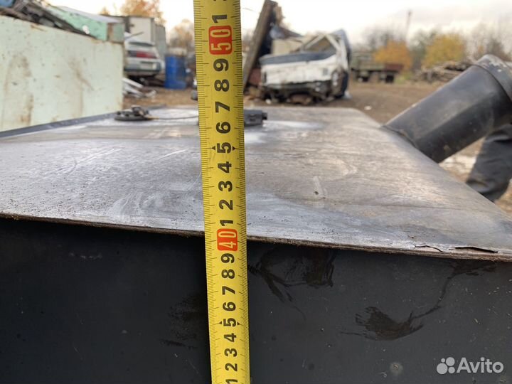 Топлывный бак на 250л