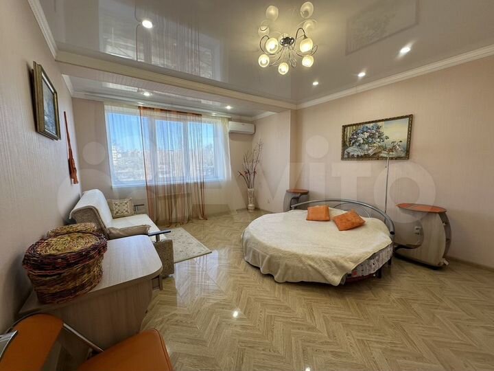 2-к. квартира, 106 м², 4/4 эт.