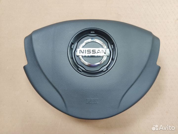 Накладка руля Nissan Almera G15 (с 2012)