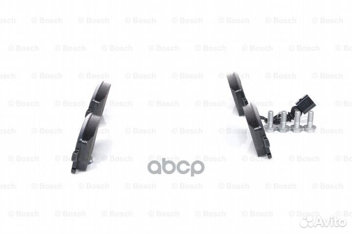 Колодки тормозные дисковые зад LCV 0 986 49