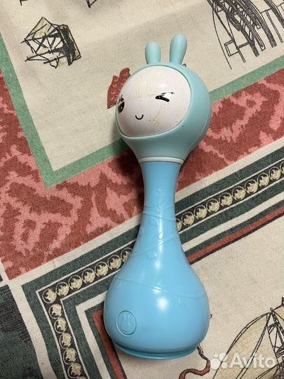 Умный зайка alilo