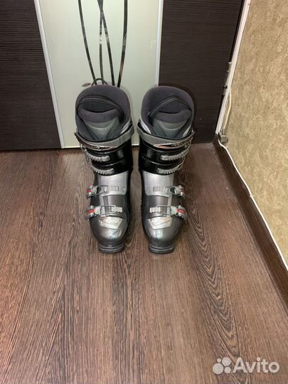 Новые Горнолыжные ботинки 42 43 размер