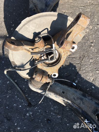 Кулак поворотный левый Mitsubishi ASX Мицубисси ас