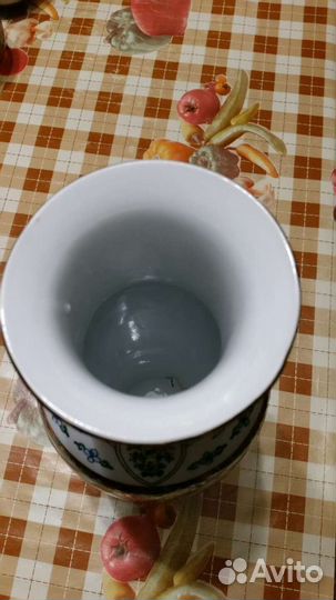 Ваза Китай,винтаж,60-е годы Ваза лфз СССР