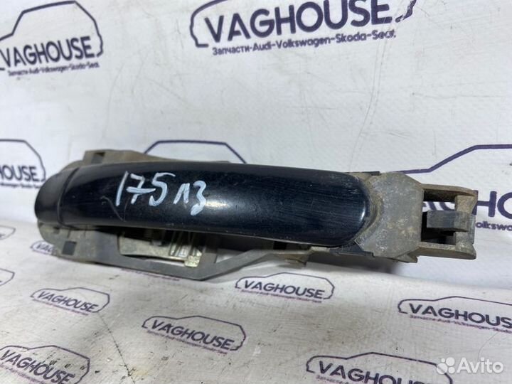 Ручка двери внешняя задняя левая Volkswagen Golf