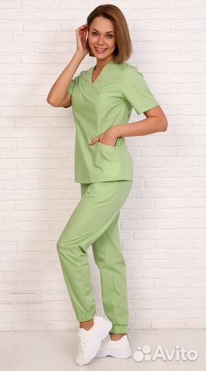 Медицинский костюм женский Р-р:44,46