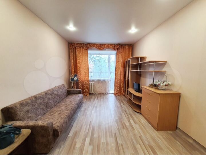 Комната 18 м² в 5-к., 4/5 эт.