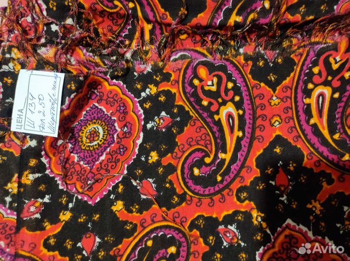 Ткань шерсть, костюмная, плательная