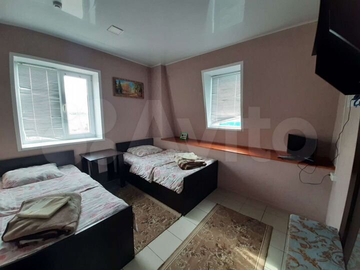 Комната 100 м², 2/2 эт.