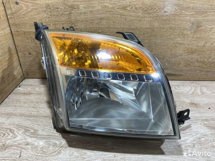 Фара передняя правая Ford Fusion рест 142482