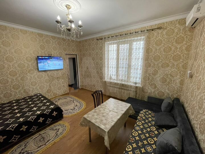 1-к. квартира, 40 м², 1/2 эт.