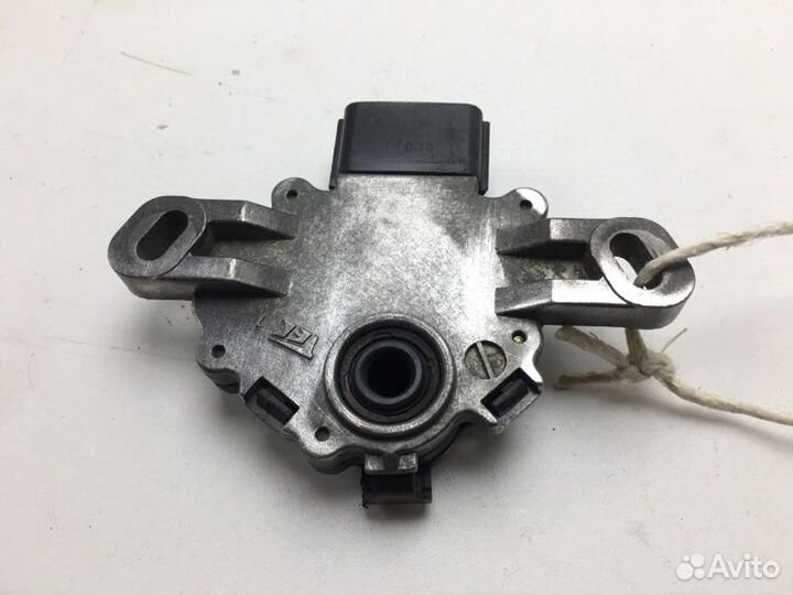 Датчик положения селектора АКПП Honda Fit GD1 L13A