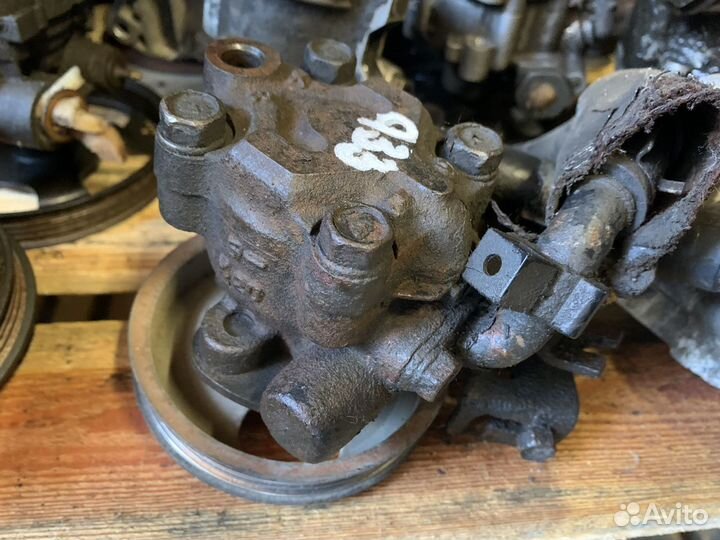 Насос гура nissan maxima а33