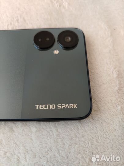 TECNO Spark 9 Pro, 4/128 ГБ