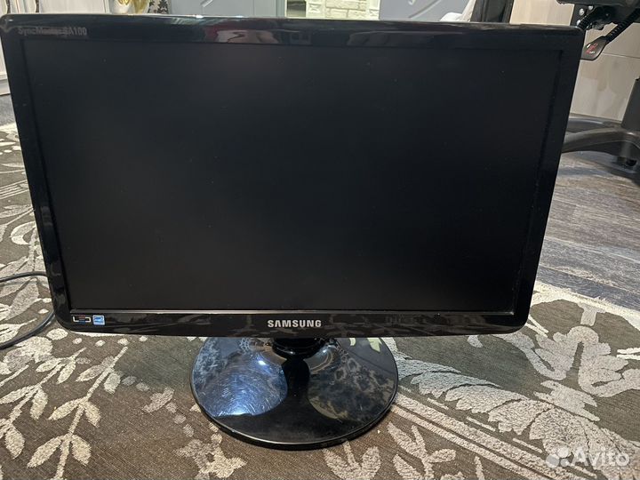 Монитор Samsung 19 дюймов