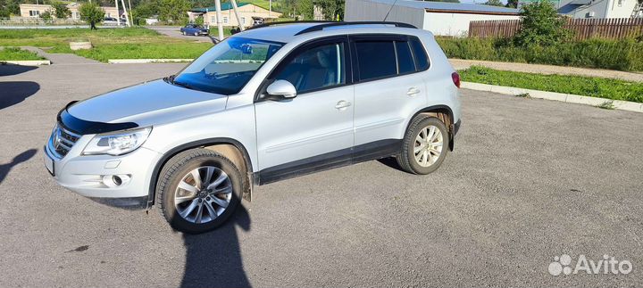 Volkswagen Tiguan 2.0 AT, 2011, 189 000 км
