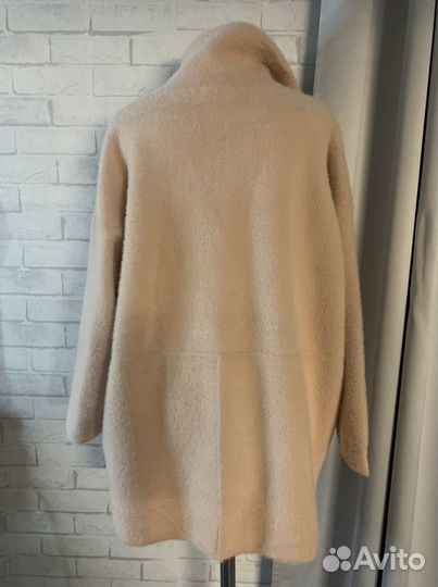 Пальто альпака, новое, размер 50