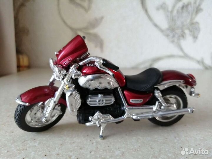 Мотоцикл коллекционная модель
