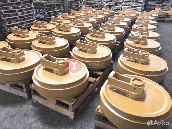 Колесо направляющее Hyundai R250LC-7 81N6-13010BG