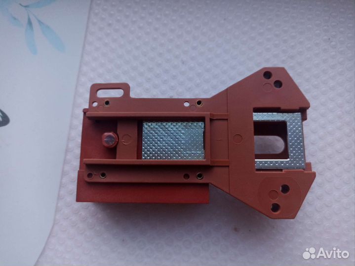 Замок люка Самсунг