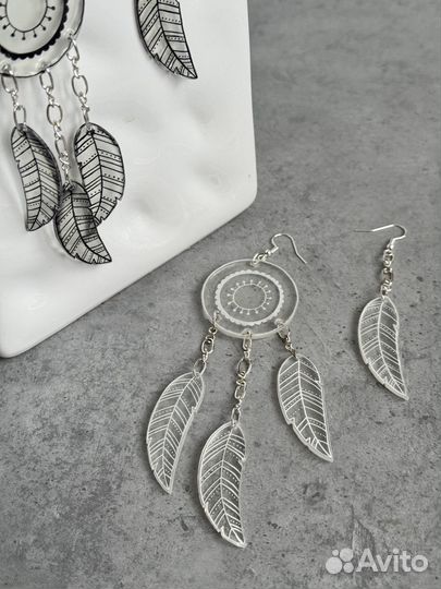 Серьги ассиметрия, перья, в стиле бохо