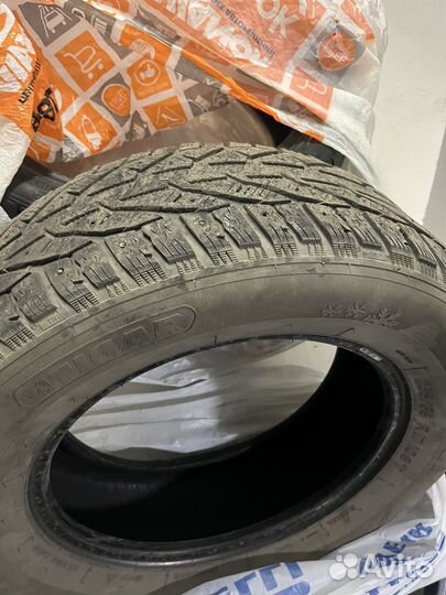 Tigar SUV Ice 235/65 R17 108T