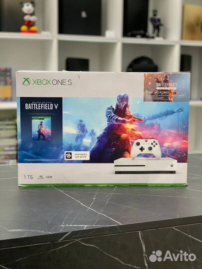 Xbox One S 1tb + Gamepass 4 мес. Гарантия 6 мес