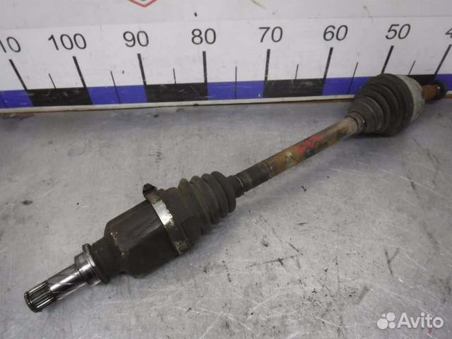 Привод левый Renault Megane K4M 2005