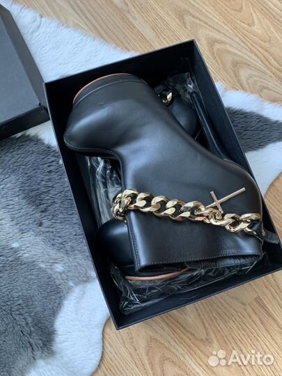 Ботильоны Yarose Shulzhenko Новые