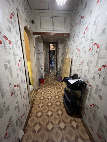 2-к. квартира, 37 м², 1/2 эт.