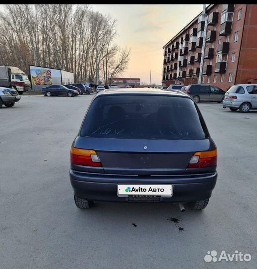 Toyota Starlet 1.3 AT, 1991, битый, 200 000 км