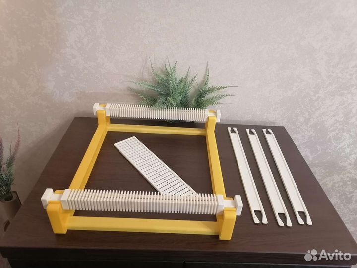 Ткацкий станок (ручной)