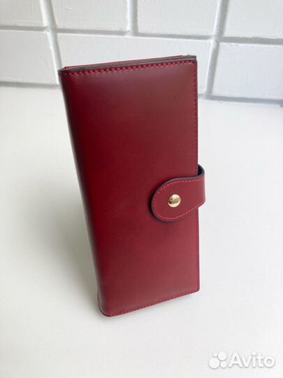 Женский кожаный кошелек