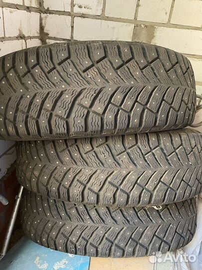 Michelin X-Ice North 4 185/65 R15 92T
