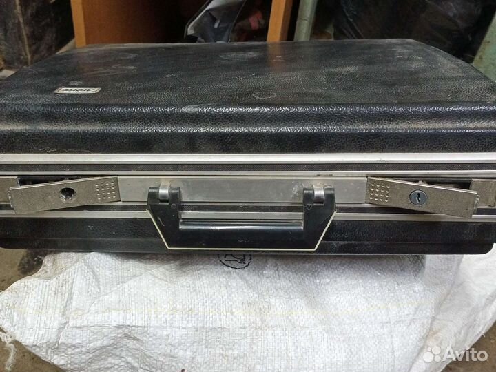 Чемодан 1987 года