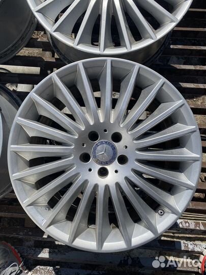 Оригиналы Mercedes R19 5x112